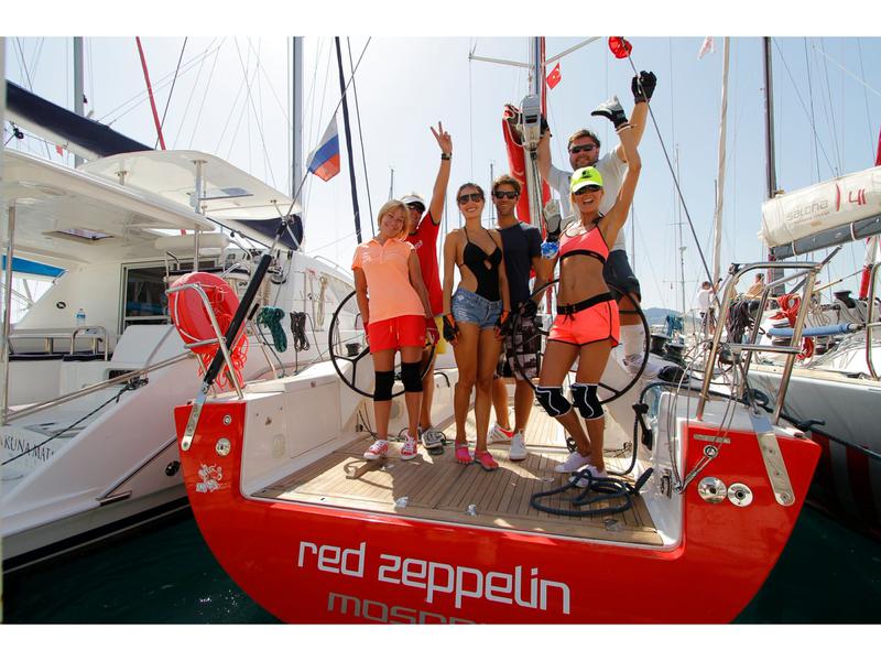 Book yachts online - sailboat - Salona 41 Performance - RED ZEPPELIN - rent