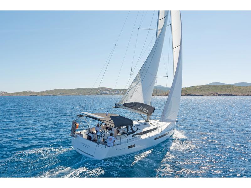 Book yachts online - sailboat - Sun Odyssey 490 - CAPTAIN GEORGE - rent