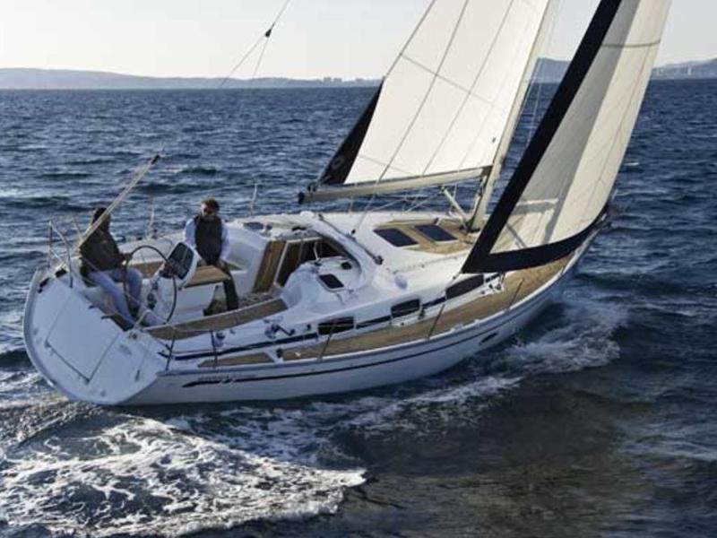 Book yachts online - sailboat - Bavaria Cruiser 34-3 - So What - rent