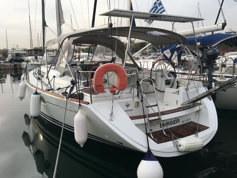 Book yachts online - sailboat - Jeanneau - Sun Odyssey 44 - Tomazin - rent