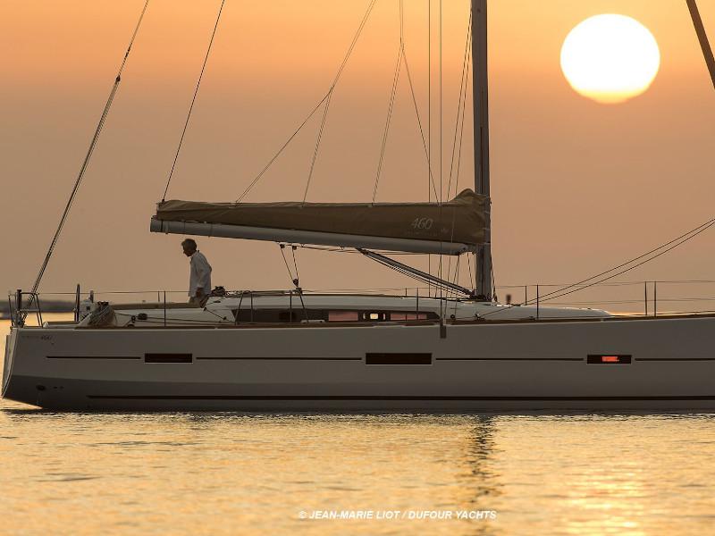 Book yachts online - sailboat - Dufour 460 - Summer Planet - rent
