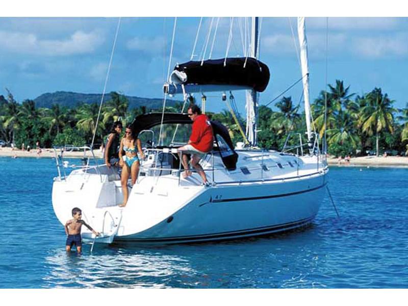Book yachts online - sailboat - Harmony 47 - Marina - rent