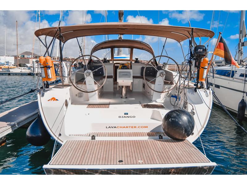 Book yachts online - sailboat - Bavaria Cruiser 46 - DJANGO - rent