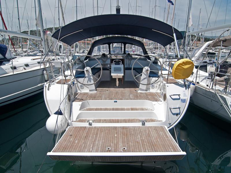 Book yachts online - sailboat - Bavaria Cruiser 51 - Adria Star - rent