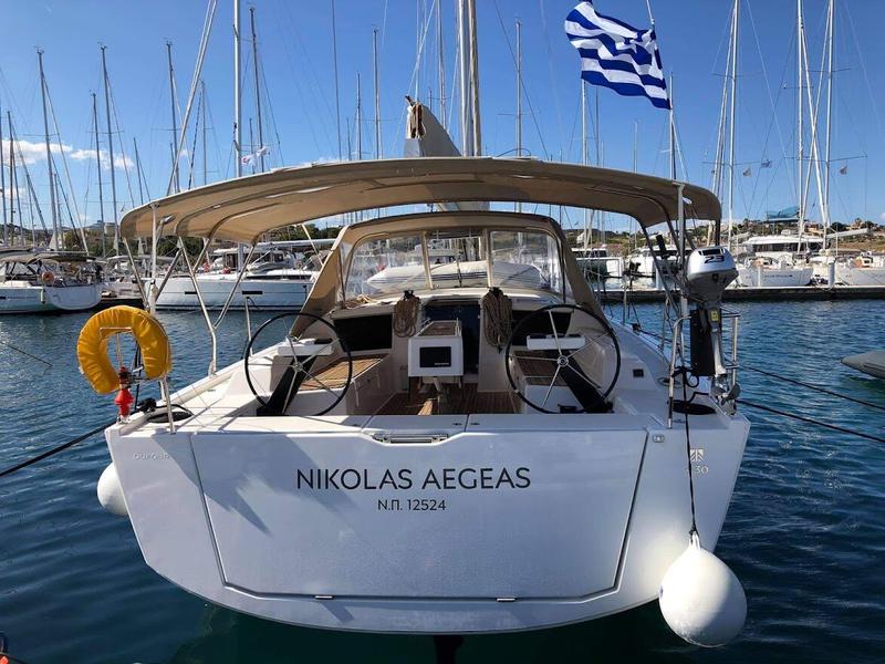Book yachts online - sailboat - Dufour 430 Grand Large - Nikolas-Aegeas - rent