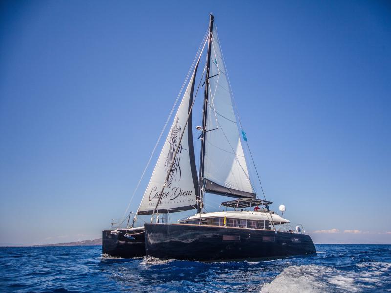 Book yachts online - catamaran - Lagoon 62 - 4 cabin version - Carpe Diem - rent