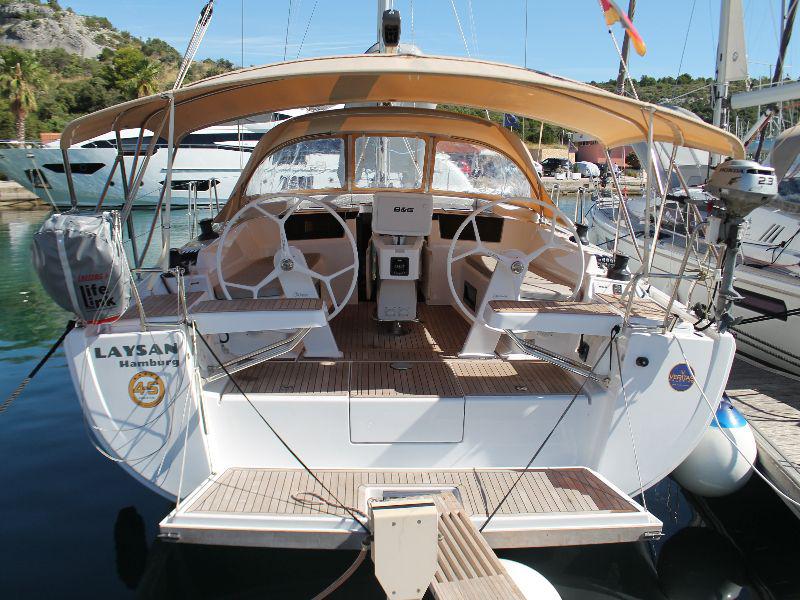 Book yachts online - sailboat - Hanse 418 - Laysan - rent
