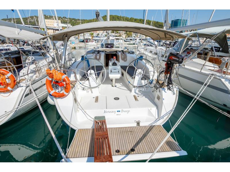 Book yachts online - sailboat - Bavaria 41 Cruiser - Morning Breeze - rent