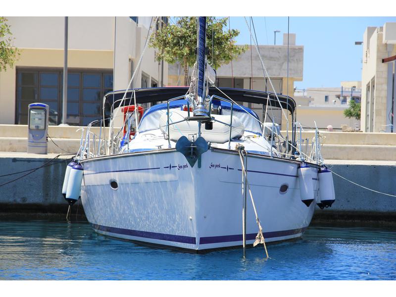 Book yachts online - sailboat - Bavaria 46 Cruiser - SEA PERK - rent