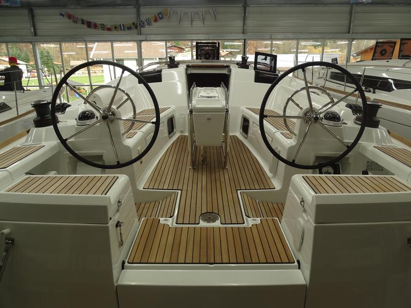 Book yachts online - sailboat - Sun Odyssey 419 - Liberty - rent