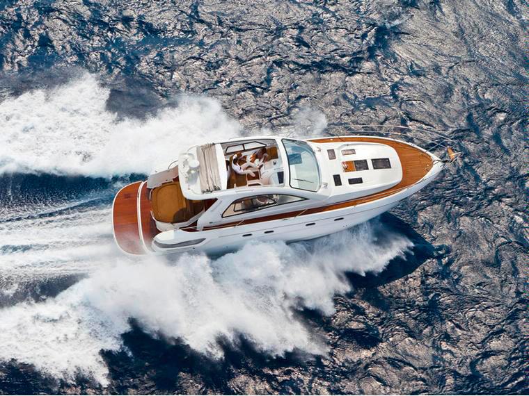 Book yachts online - motorboat - Bavaria Sport 43 HT - Leame - rent
