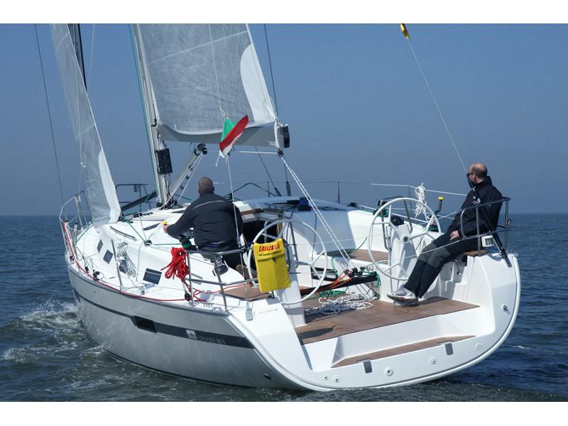 Book yachts online - sailboat - Bavaria 40 Cruiser S - CHASQUI - rent