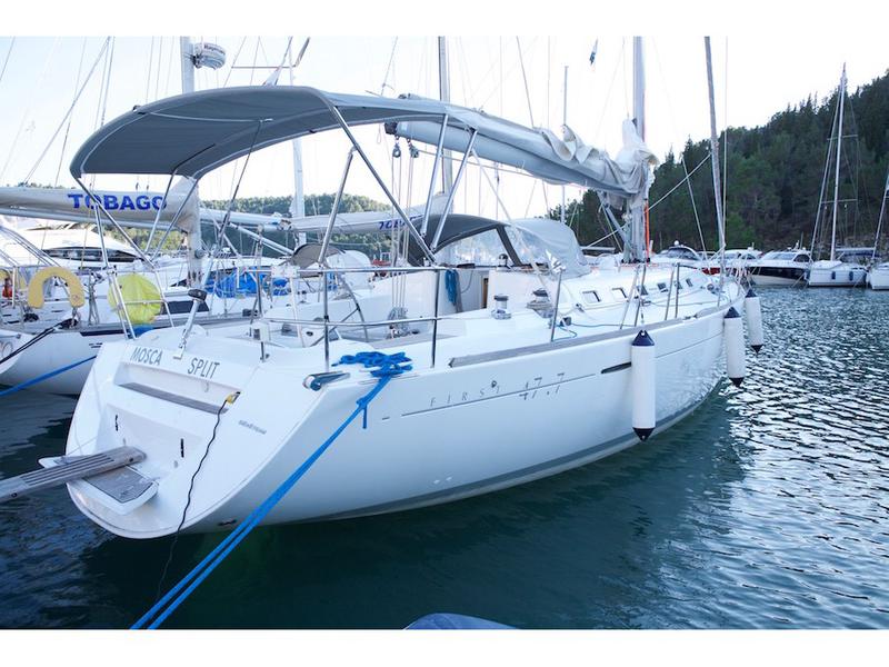 Book yachts online - sailboat - Beneteau First 47.7 - Mosca - rent