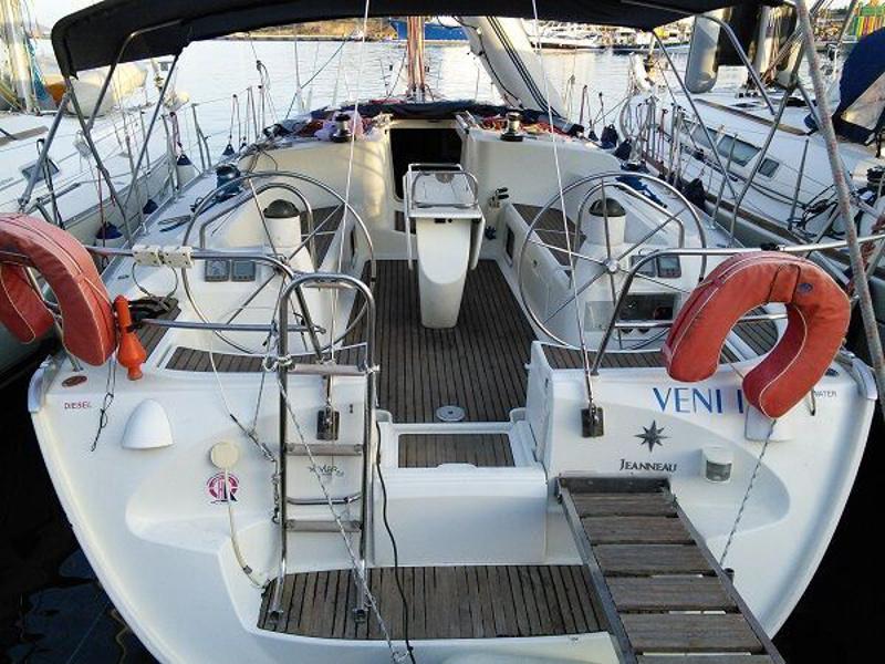 Book yachts online - sailboat - Sun Odyssey 43 - Veni I - rent