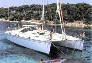 Book yachts online - catamaran - Privilege 37 - SY Salam - rent