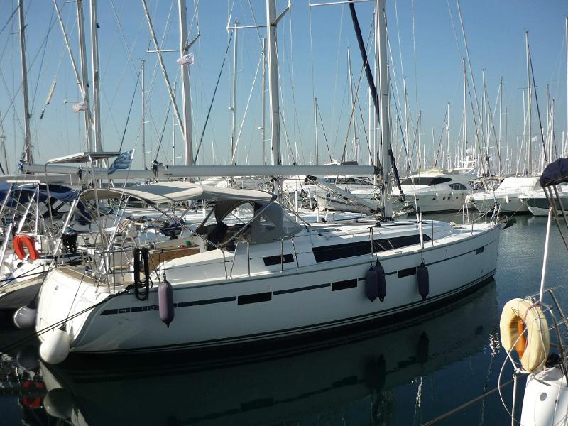 Book yachts online - sailboat - Bavaria 41 Cruiser - Erato - rent