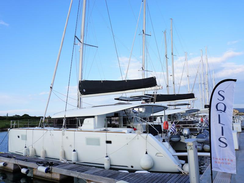 Book yachts online - catamaran - Lagoon 450 Sport - Saga - rent