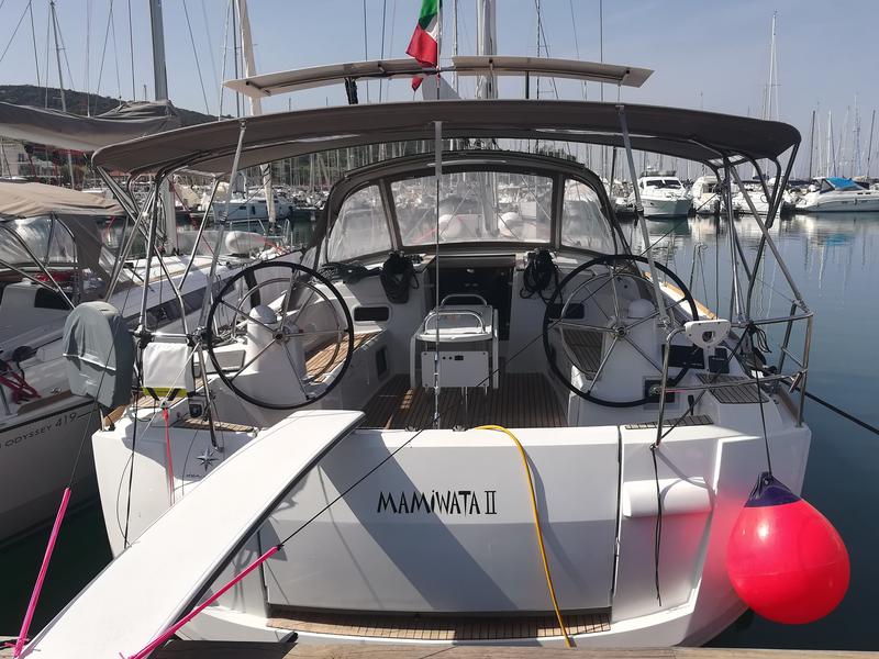 Book yachts online - sailboat - Sun Odyssey 519 - Mamiwata II  - rent
