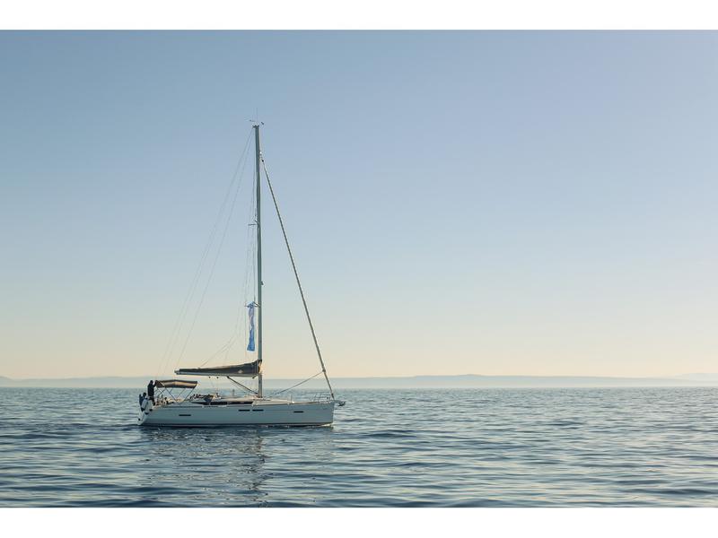Book yachts online - sailboat - Sun Odyssey 419 - Luka Ploče - rent