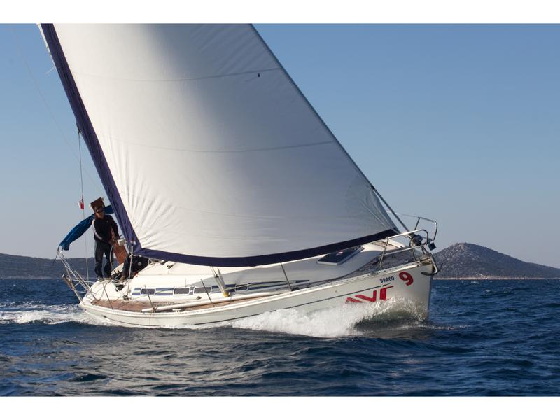 Book yachts online - sailboat - Elan 431 - DRACO - rent