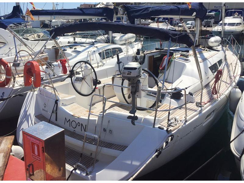 Book yachts online - sailboat - Sun Odyssey 39i - MOoN - rent