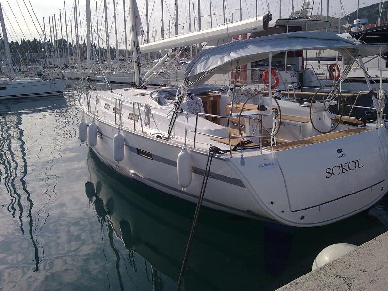 Book yachts online - sailboat - Bavaria Cruiser 45 - Sokol - rent