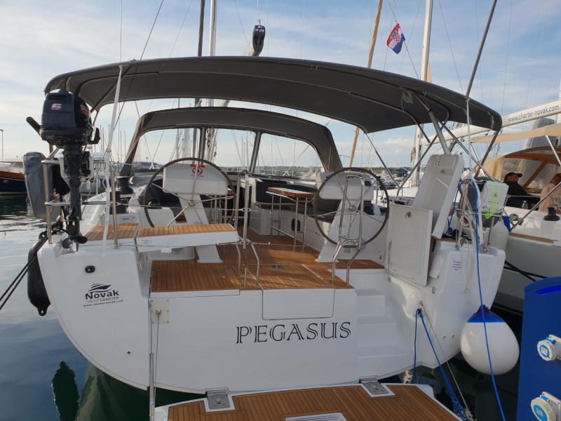 Book yachts online - sailboat - Hanse 508 - Pegasus - rent