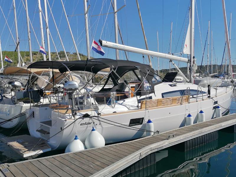 Book yachts online - sailboat - Elan Impression 45.1 - TOP GUN new 2020 - rent