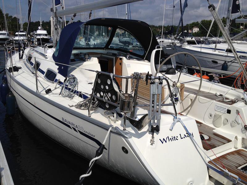 Book yachts online - sailboat - Bavaria 38 Cruiser - B38-1 - rent