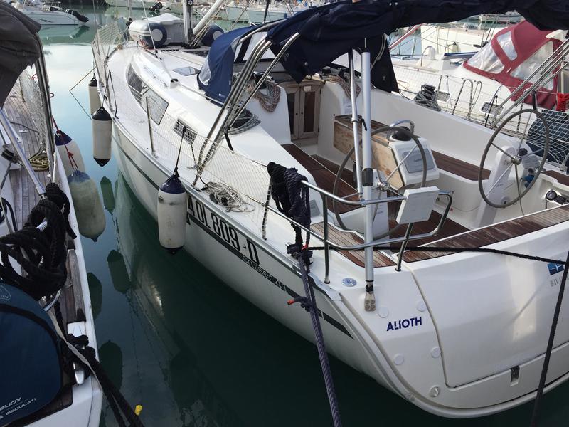 Book yachts online - sailboat - Bavaria Cr 41 - Alioth - rent