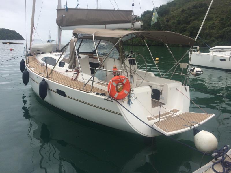 Book yachts online - sailboat - Wind 34 - Ilha das Palmas - rent