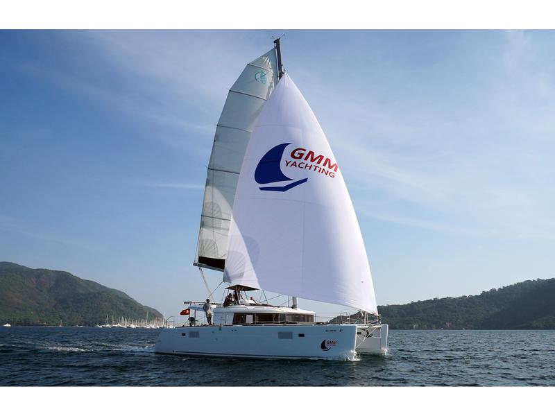 Book yachts online - catamaran - Lagoon 450F - Big Dream - rent