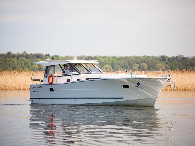 Book yachts online - motorboat - Nautika 1300 VIP - Nautika 1300 VIP - rent