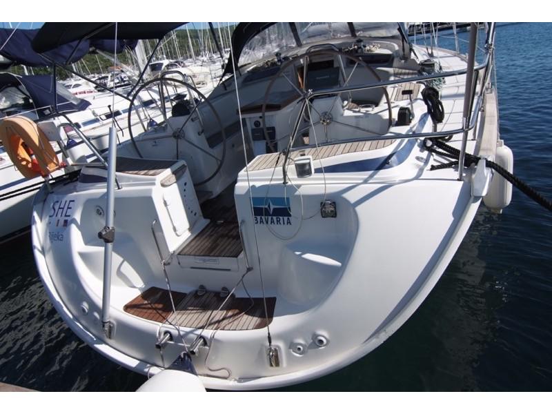 Book yachts online - sailboat - Bavaria 46 Cruiser - SHE - rent