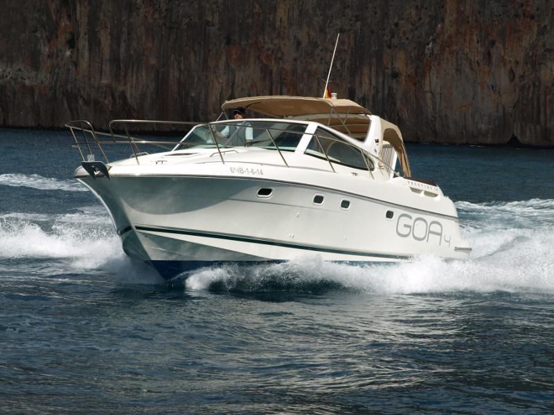 Book yachts online - motorboat - Prestige 34 - GOA 4 - rent