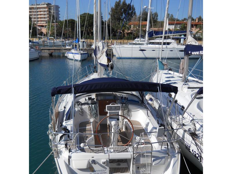 Book yachts online - sailboat - Oceanis 423 Exclusive - Senza Confini - rent