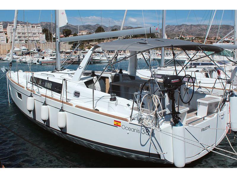 Book yachts online - sailboat - Oceanis 38.1 - FREEDOM - rent