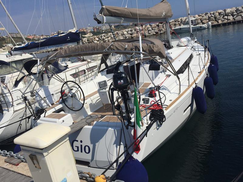 Book yachts online - sailboat - Sun Odyssey 419 - GioGio - rent