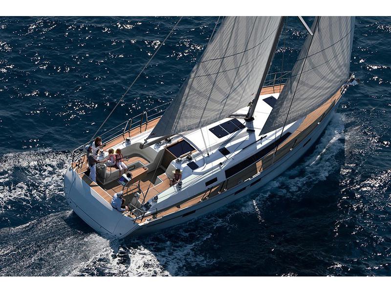 Book yachts online - sailboat - Bavaria Cruiser 46 - Monella - rent