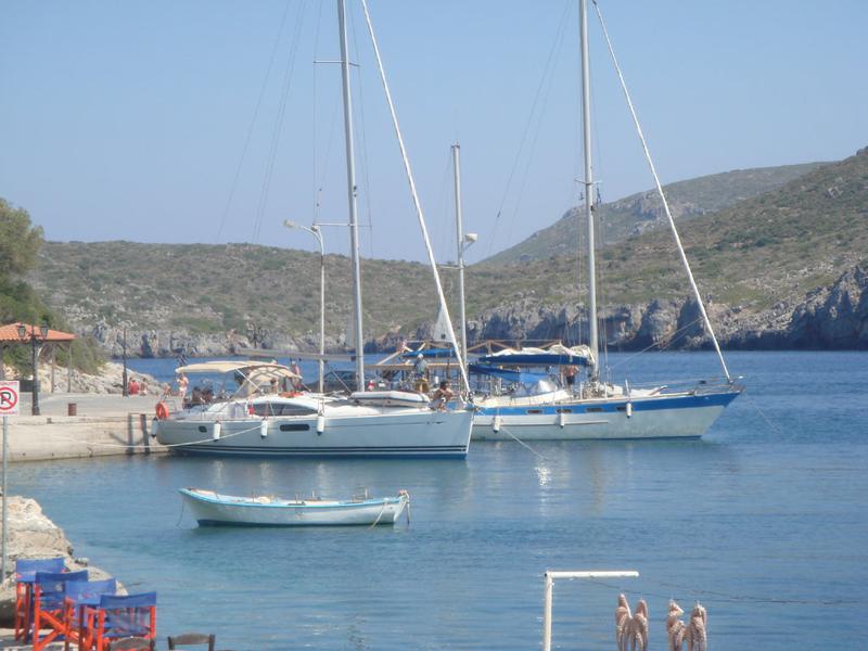 Book yachts online - sailboat - Sun Odyssey 45DS - ath45ds01 - rent