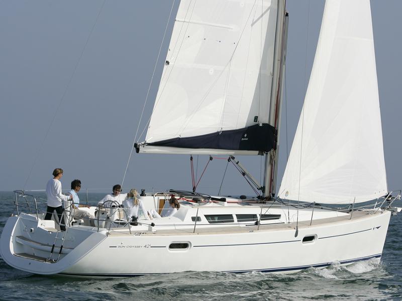 Book yachts online - sailboat - Sun Odyssey 42 i - ARETTE - rent