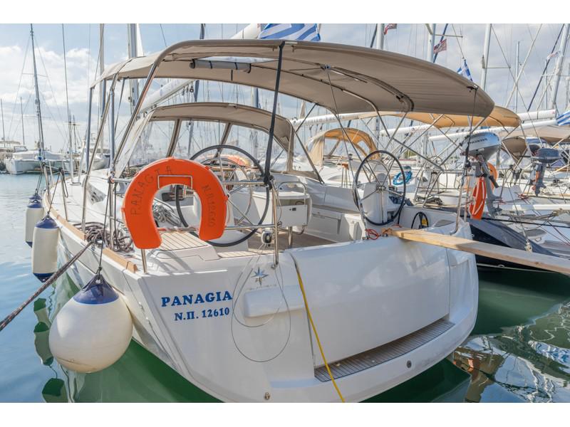 Book yachts online - sailboat - Sun Odyssey 519 -  6 cabs - PANAGIA - rent