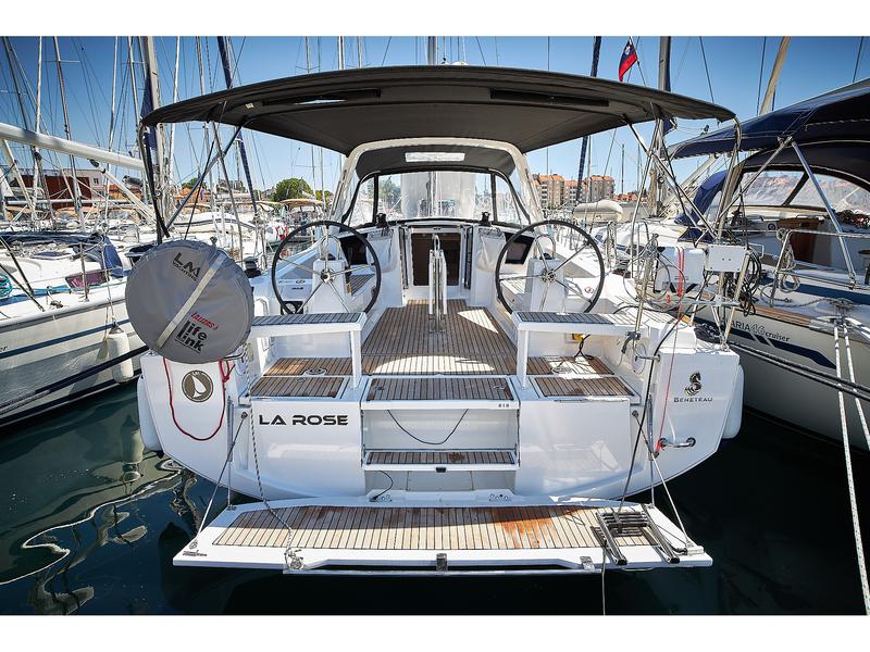 Book yachts online - sailboat - Oceanis 38.1 - La Rose - rent