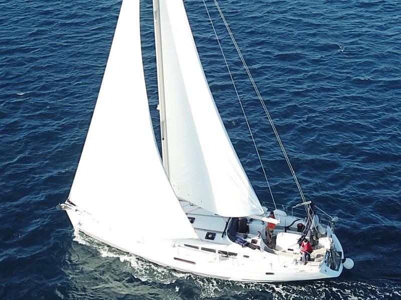 Book yachts online - sailboat - Sun Odyssey 49i - Doris - rent
