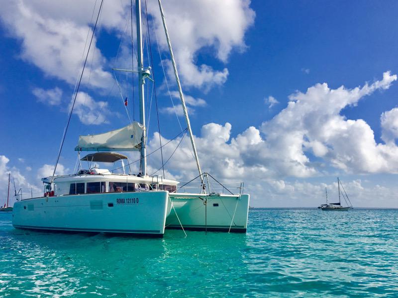 Book yachts online - catamaran - Lagoon 450 - Delicia - rent