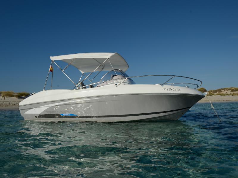 Book yachts online - motorboat - Beneteau Flyer 650 - TRENC D'ALBA - rent