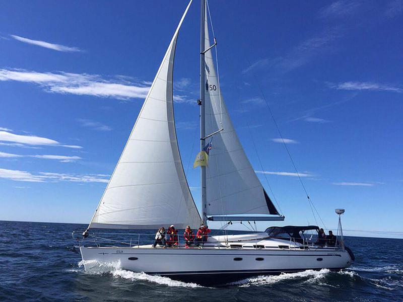 Book yachts online - sailboat - Bavaria 50 - Katla - rent