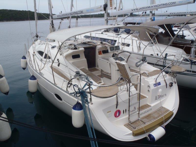 Book yachts online - sailboat - Elan 384 Impression - Aurora - rent