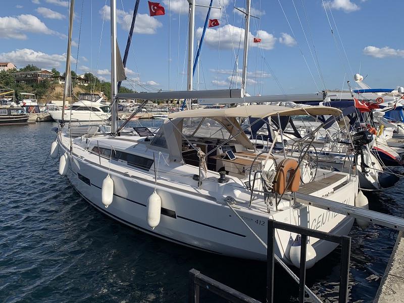 Book yachts online - sailboat - Dufour 412 Grand large - Centilmen - rent