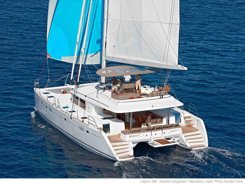 Book yachts online - catamaran - Lagoon 560 - Blue Ocean - rent